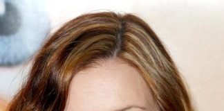 Amber Tamblyn será la hija lesbiana de Charlie Harper en ‘Two and a Half Men’