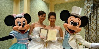 Una boda lésbica de ensueño se convierte en un manga