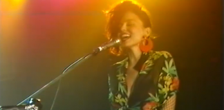 Elena Anaya se nos pone ochentera en el videoclip de ‘Todos están muertos’