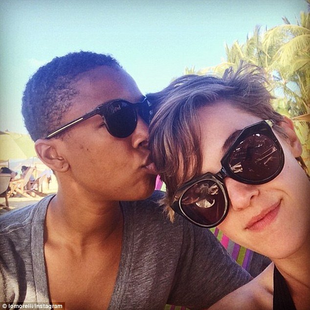 Samira Wiley Lauren Morelli kiss