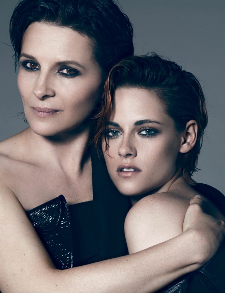 Kristen Stewart y Juliette Binoche aparecen así de acarameladas en la