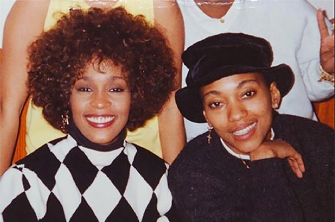 whitney-houston-lifetime-biopic-lesbian-robyn-crawford