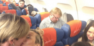 Trololo: dos rusas trollean al senador ruso anti-gay en un avión