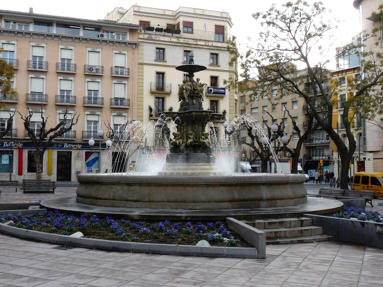 Huesca_-_Fuente_de_las_Musas