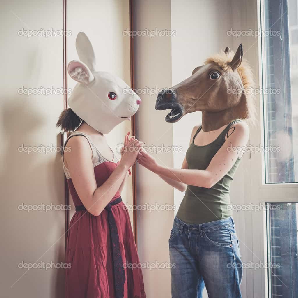 horse-mask-lesbian-couple