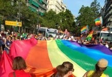 La croqueta libre: #APUNTAMINOMBREVOX: La respuesta revolucionaria ante la «caza LGTBI» de la ultraderecha