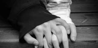 La croqueta libre: (Odio) Ir de la mano