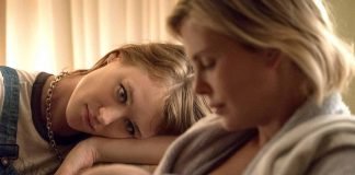 Charlize Theron se enamora de Mackenzie Davis (‘San Junipero’) en ‘Tully’