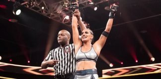 Sonya Deville, primera luchadora abiertamente lesbiana en WrestleMania
