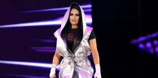 La estrella de la WWE Sonya Deville cuenta cómo fue salir del armario