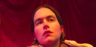 ¿Quién es Emily Ritz, la novia de Taylor Schilling?