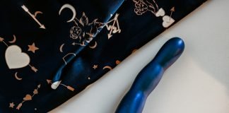 El dildo Kokoa Galaxy te guiará en un viaje estelar