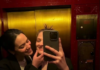 La actriz Louisa Jacobson sale del armario y presenta a su novia