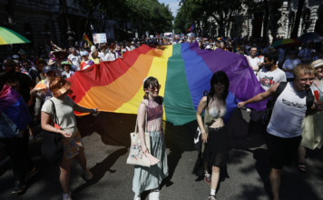 Orgullo sí, pero no mucho